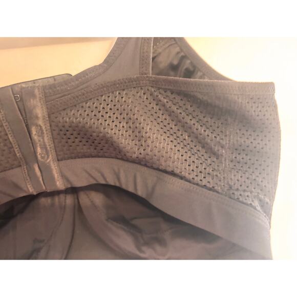 Glamorise Black Underwire Full Coverage Bra Size 38H High Impact Style 9066 - Picture 6 of 7